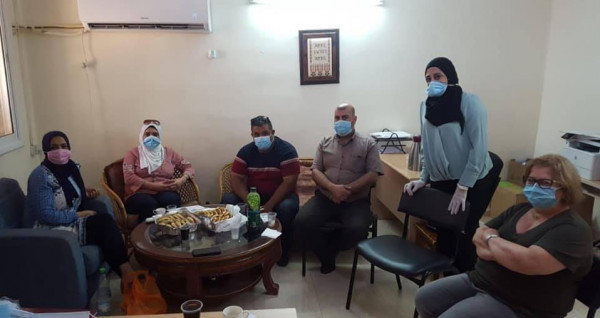 تنمية أريحا تشارك ببحث خطة حماية المرأة مع فرق الحماية
